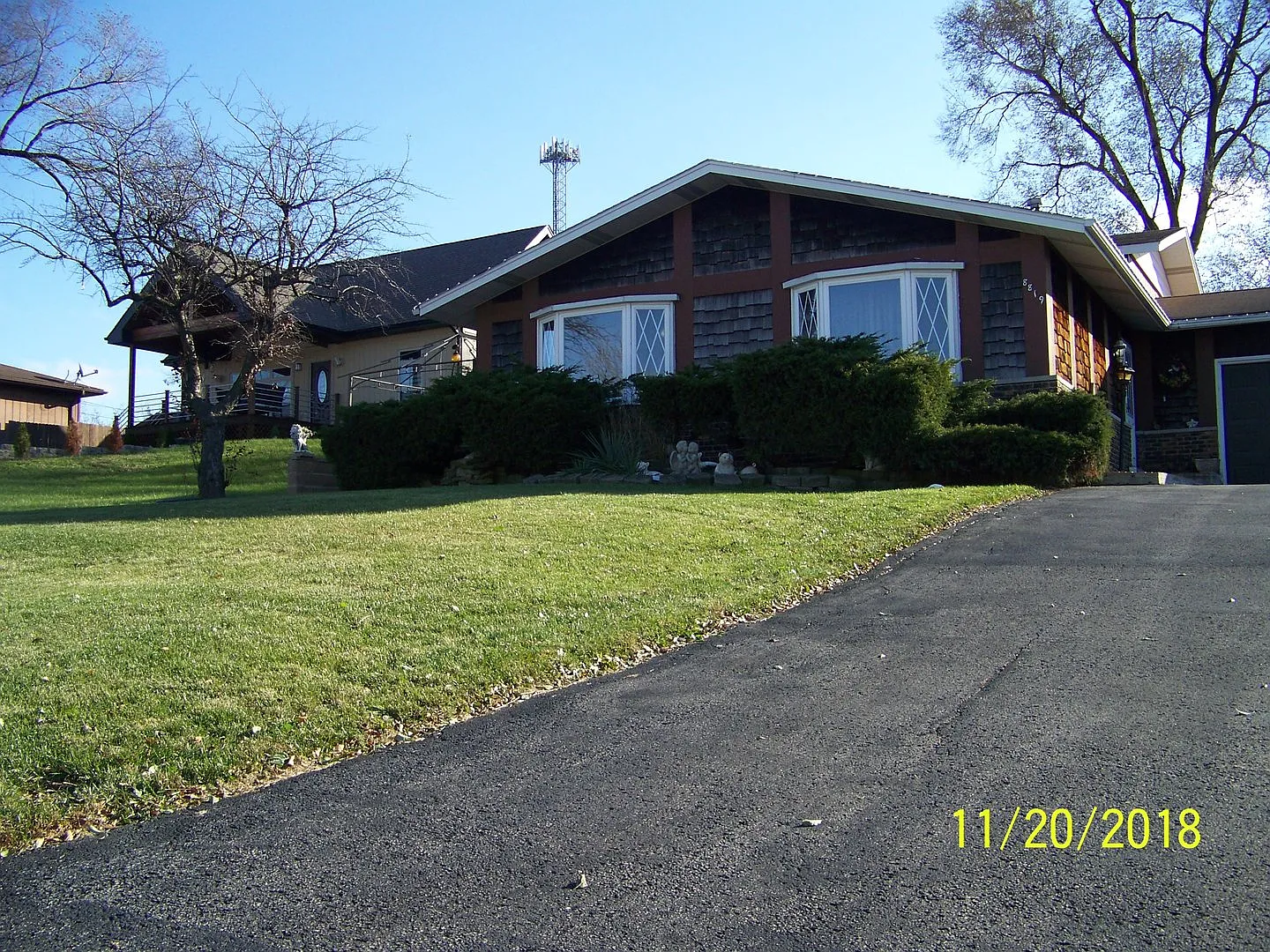 8819 W 85th Pl photo 1