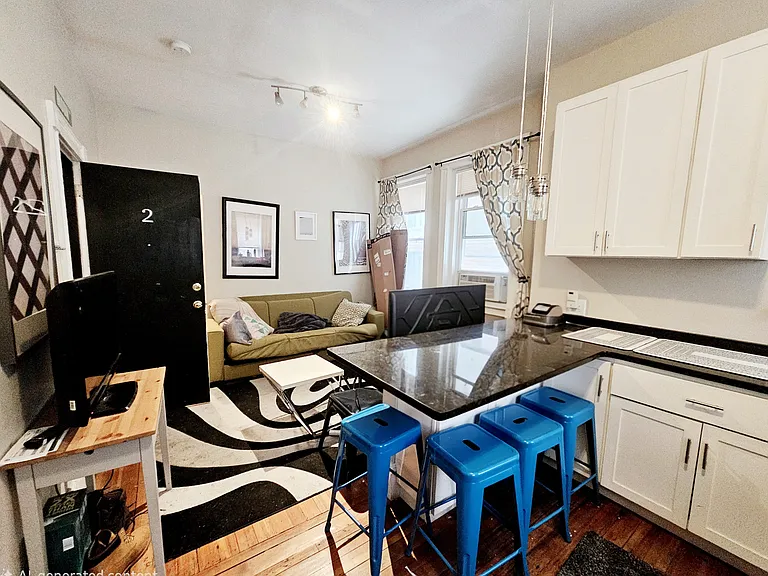 20 Moon St #6 — Photo 2
