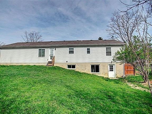 2nd image of 6229 Skyline Dr