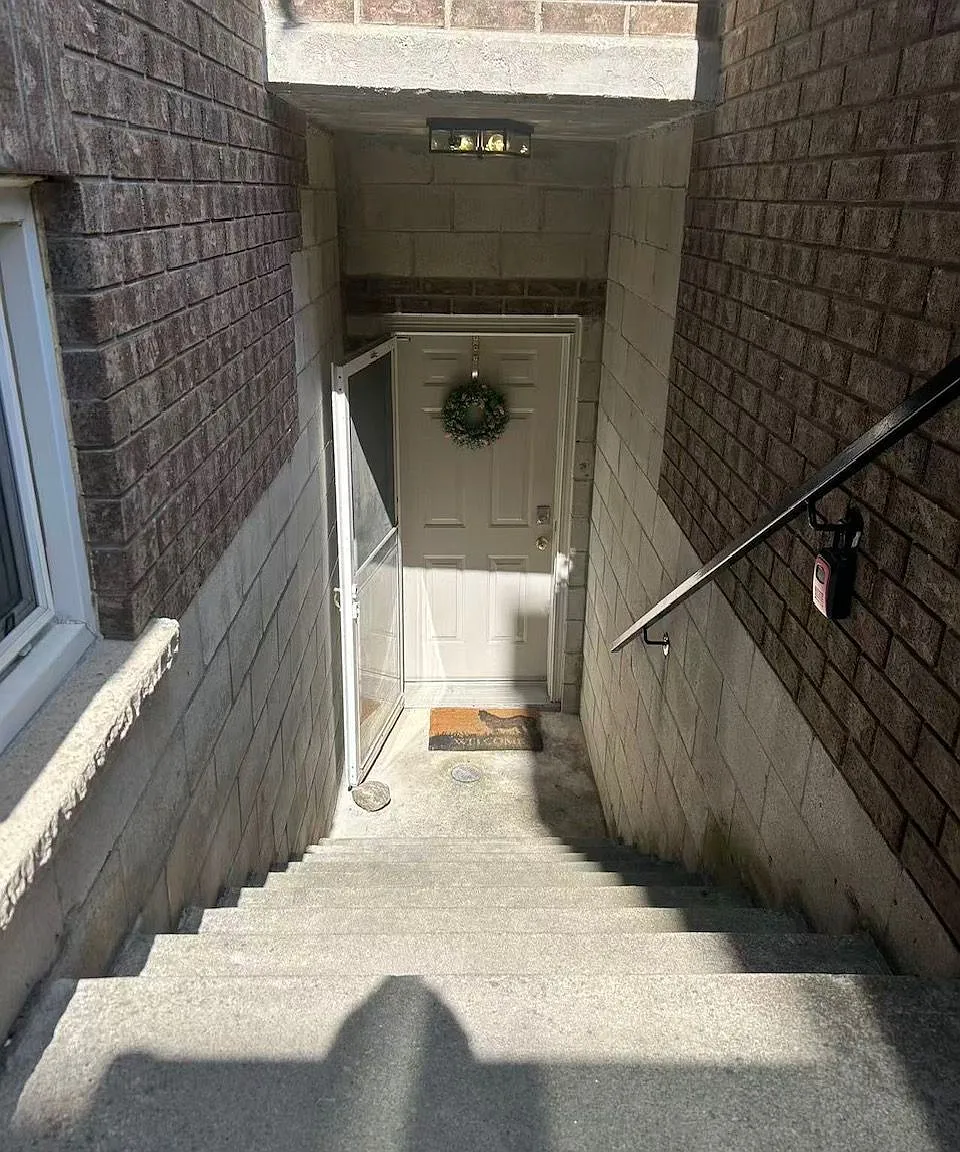 2 bed, $2,080 — Photo 3