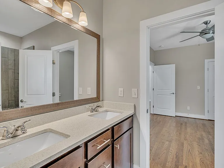 5212B Louisiana Ave — Photo 15