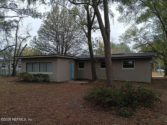 3rd image of 4804 HATTERAS Road