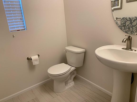4th image of 4426 136th St SE #5