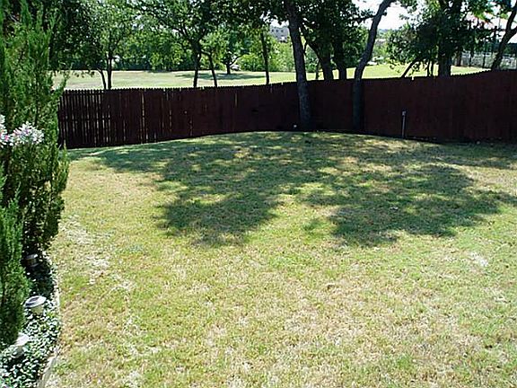 5th image of 3804 Carver Pl