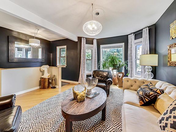 5th image of 4631 N Malden St APT 1N