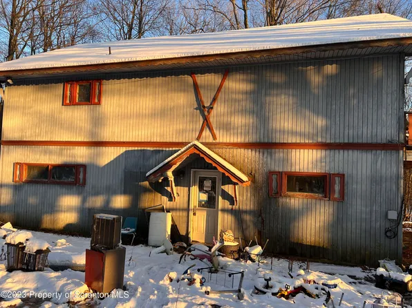 13692 State Route 374 Rte, Union Dale, PA 18470