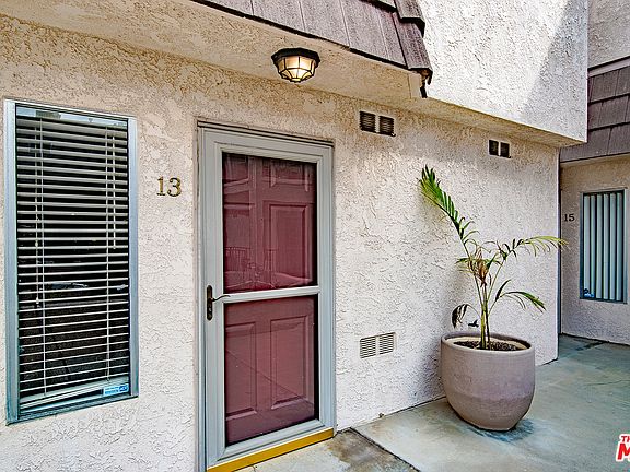 5th image of 555 Evergreen St APT 13