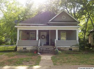 213 7th Ave SW, Decatur, AL 35601