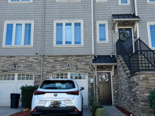 154 Roman Ave, Staten Island, NY 10314