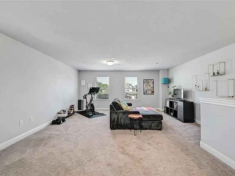 12813 Leatherback Ln — Photo 3