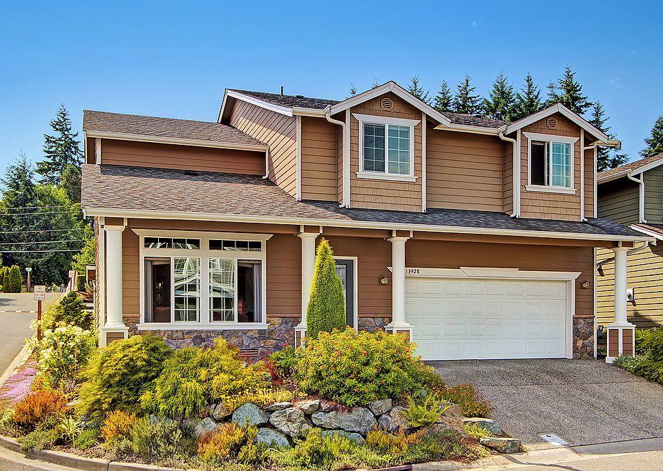 1st image of 13928 26th Ave W