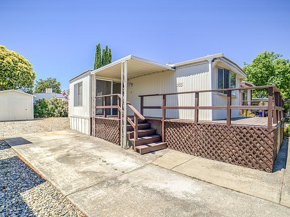 3rd image of 7730 La Reina Way