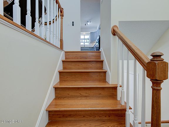 4th image of 7411 Crawfordshire Ln
