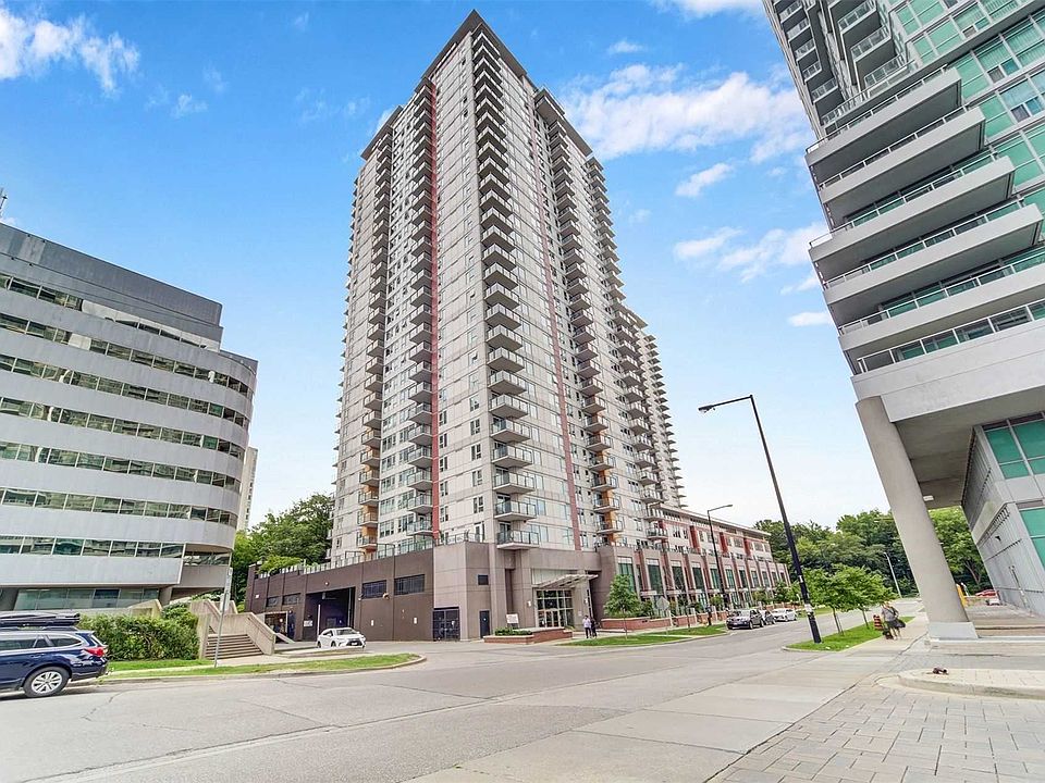 1st image of Town Ctr #305