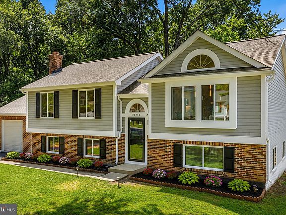 2nd image of 20716 Scottsbury Dr