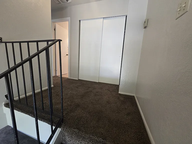514 N Colorado St #B — Photo 11
