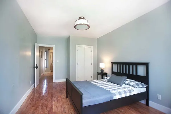 Rented by Bohemia Realty Group | media 33