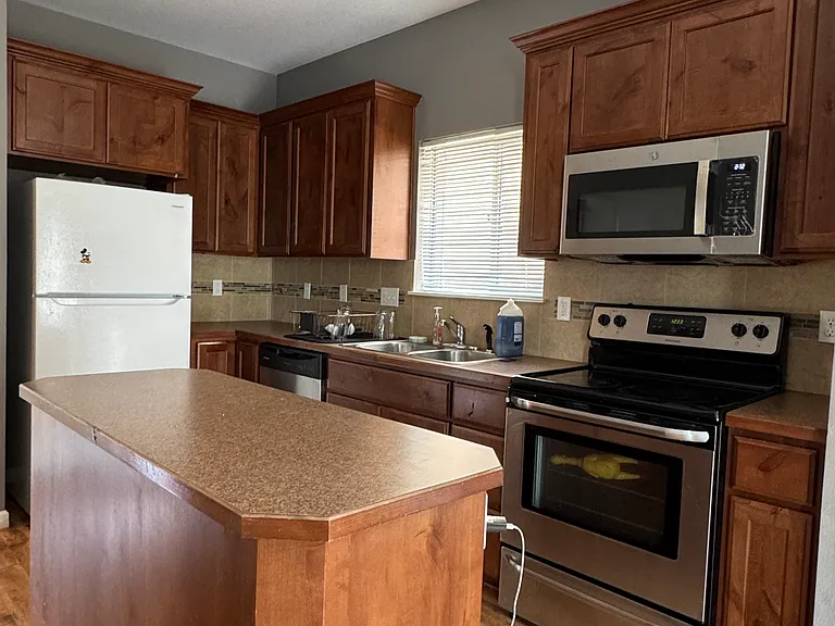 Kitchen - fully equipped