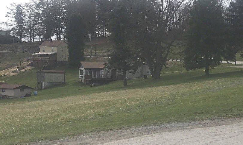 2nd image of 1160 Cross Creek Rd