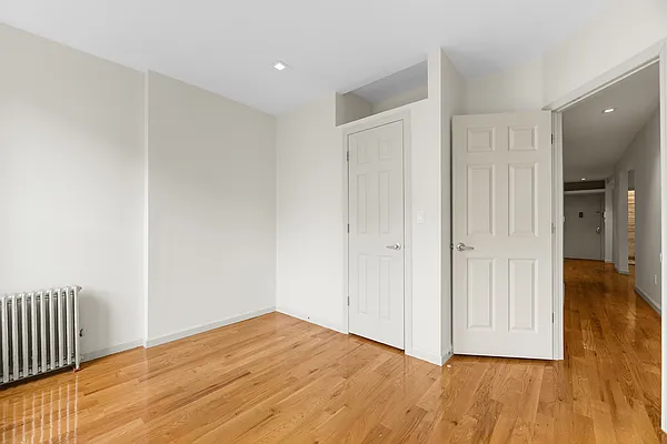 Rented by REAL New York | media 27