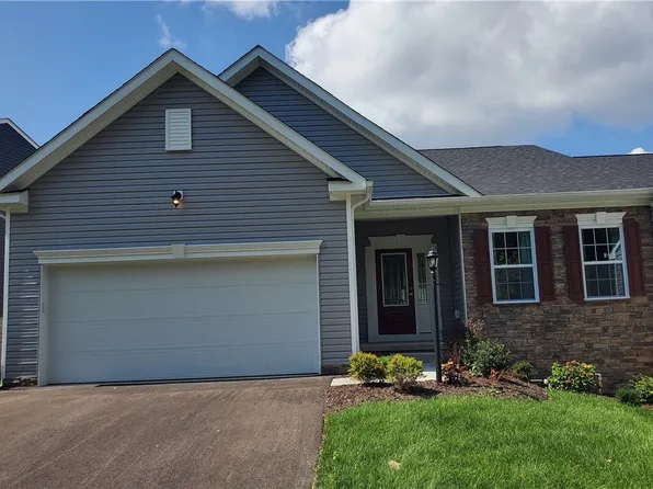 204 Olivia Dr, New Kensington, PA 15068