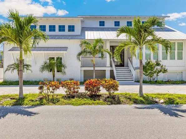164 1st St E, Boca Grande, FL 33921