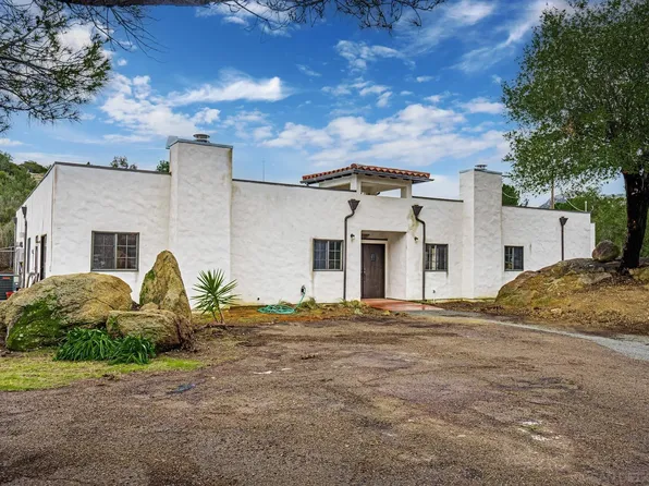 20850 Deerhorn Valley Rd, Jamul, CA 91935