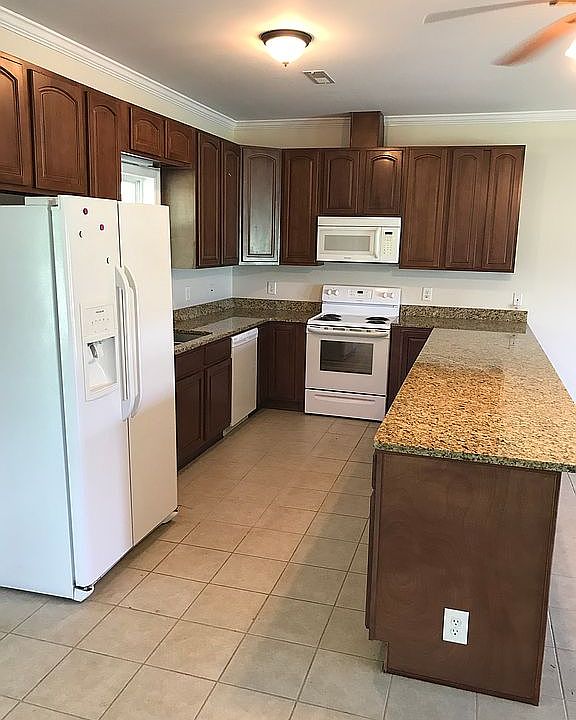 1st image of 10066 County Road 33