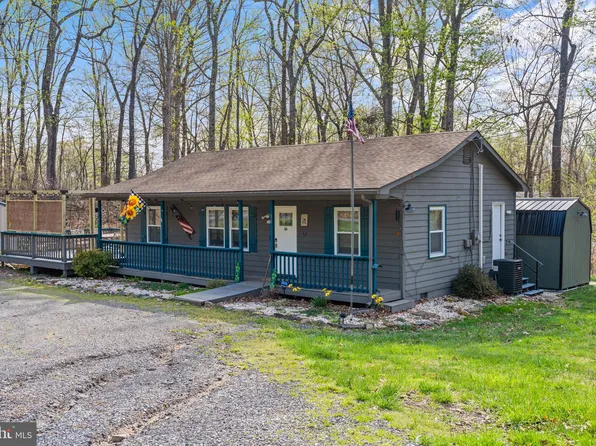 30 Kenwood Ln, Harpers Ferry, WV 25425