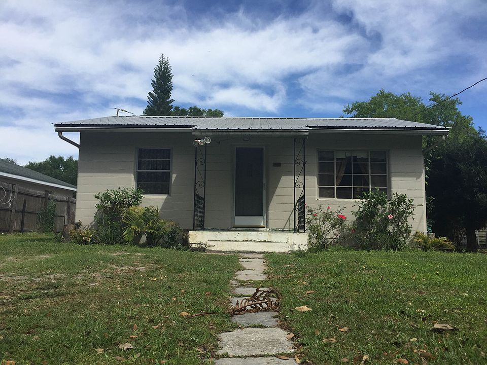 1st image of 418 N Volusia Ave