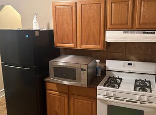 161 W Olney Ave #2R, Philadelphia, PA 19120