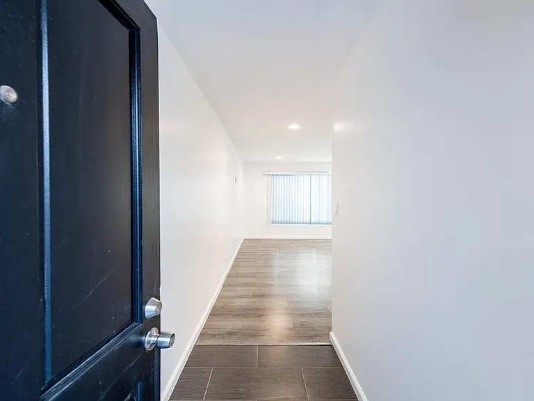 1738 Armacost Ave #102 — Photo 16