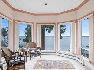 58 Tsawwassen Beach Rd, Delta, BC V4M4C6