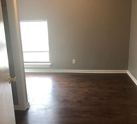 5th image of 1224 Luttrell St #2