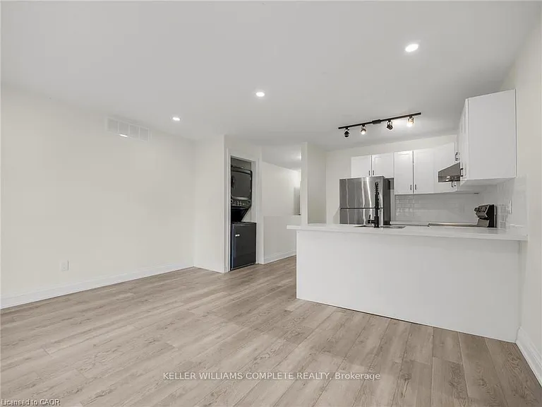 718 Cannon St E #MAIN — Photo 3