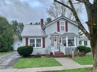 156 E Bacon St, Waterville, NY 13480