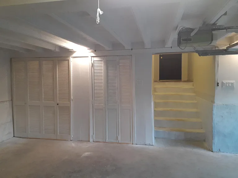 9829 Estate Ln — Photo 11