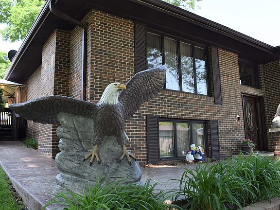 5th image of 5228 Wellington Ct