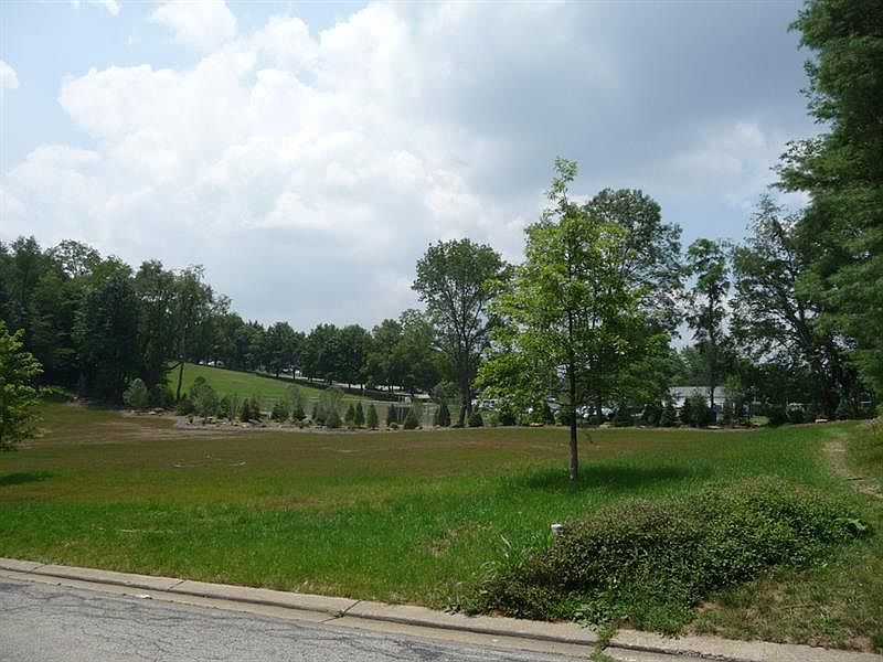 1st image of 1291 Redfern Dr