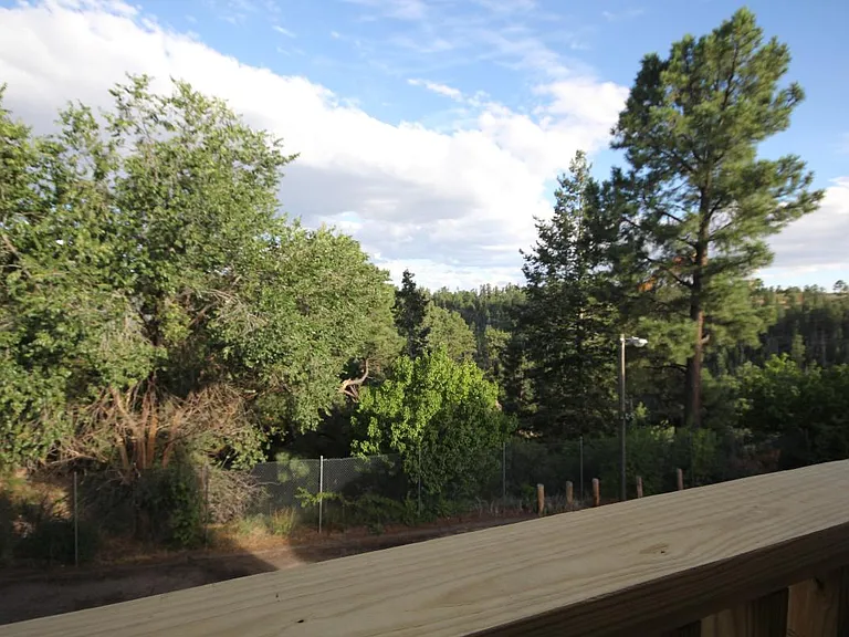 460 Oppenheimer Dr — Photo 27