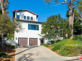 879 Muskingum Ave, Pacific Palisades, CA 90272
