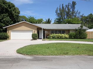 450 E Conference Dr, Boca Raton, FL 33486