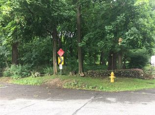 Clover St, Rochester, NY 14610