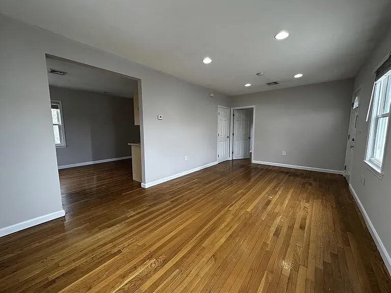 45 Chapel St #2 — Photo 6