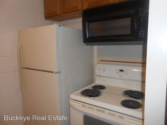 3rd image of 247 W 9th Ave #5325138