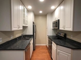 419 Piccadilly Pl APT 3, San Bruno, CA 94066