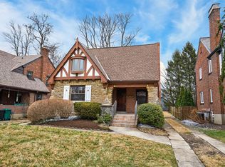 3830 Drakewood Dr, Cincinnati, OH 45209