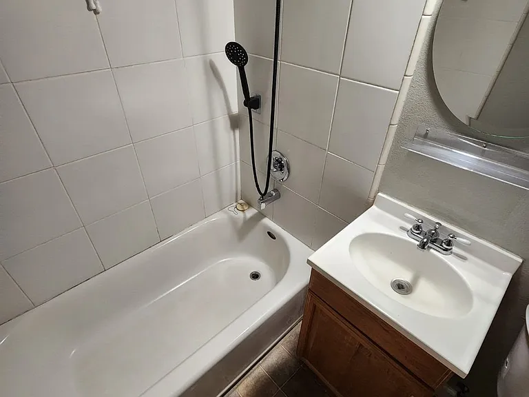 213 E Coatsville Ave #B — Photo 11