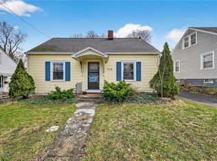 310 Russell Ave, Liverpool, NY 13088