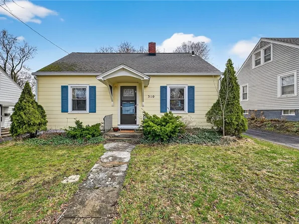 310 Russell Ave, Liverpool, NY 13088